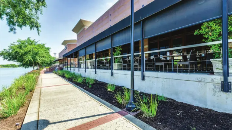 Lake Point Village Pedestrian Waterfront